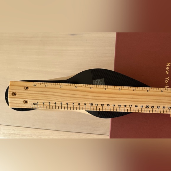 Torgeis Marion Beige Zip-Up Wedge Booties / Size 9 NWB - Picture 11 of 14